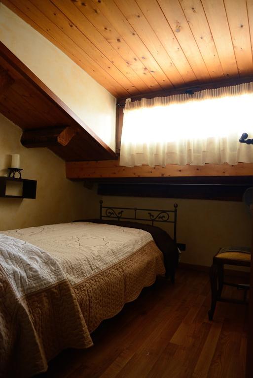Alla Corte Dei Ventimiglia Montelepre Quarto foto